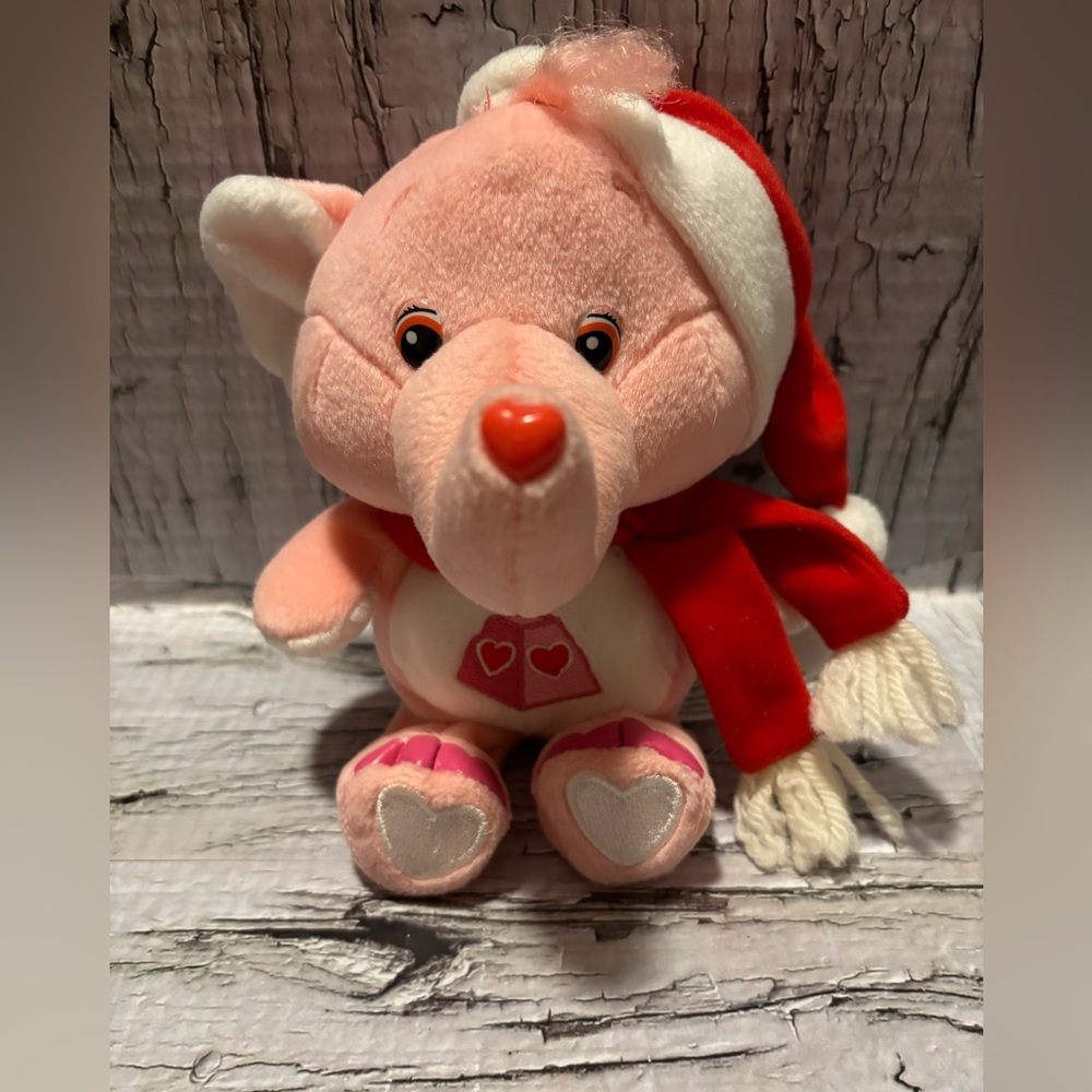 New without tags Rare Lotsa Heart Elephant Care Bear Holiday 8”